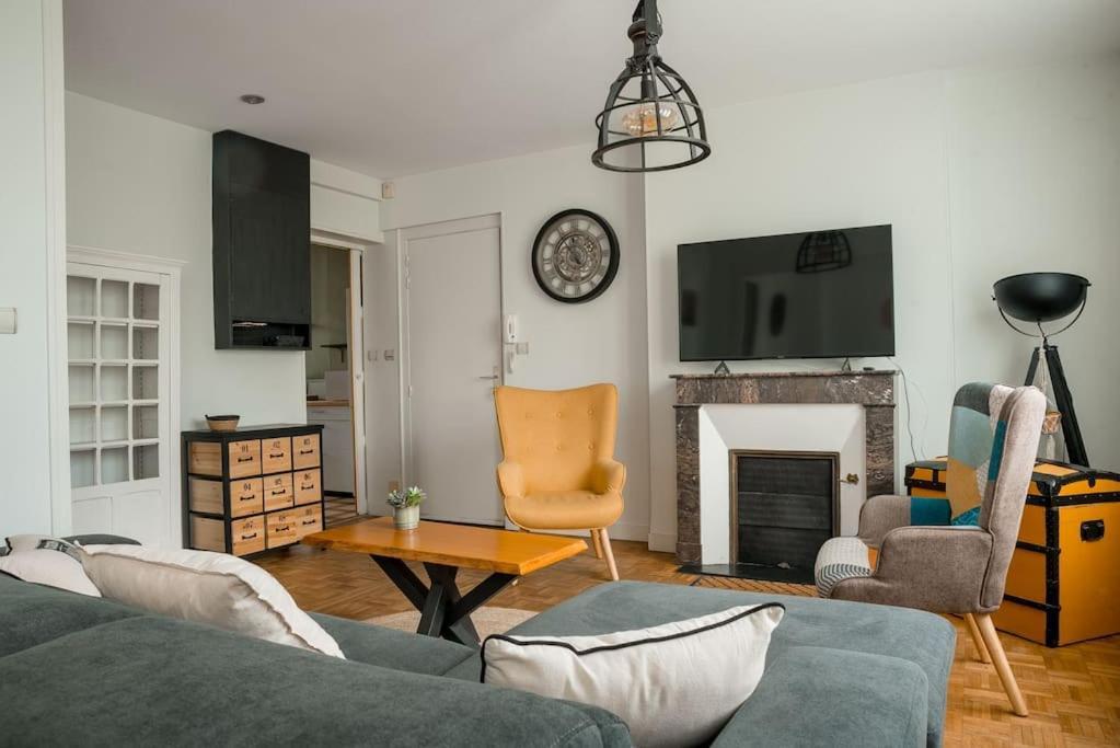 Le Terminus Apartment Angers Exterior photo